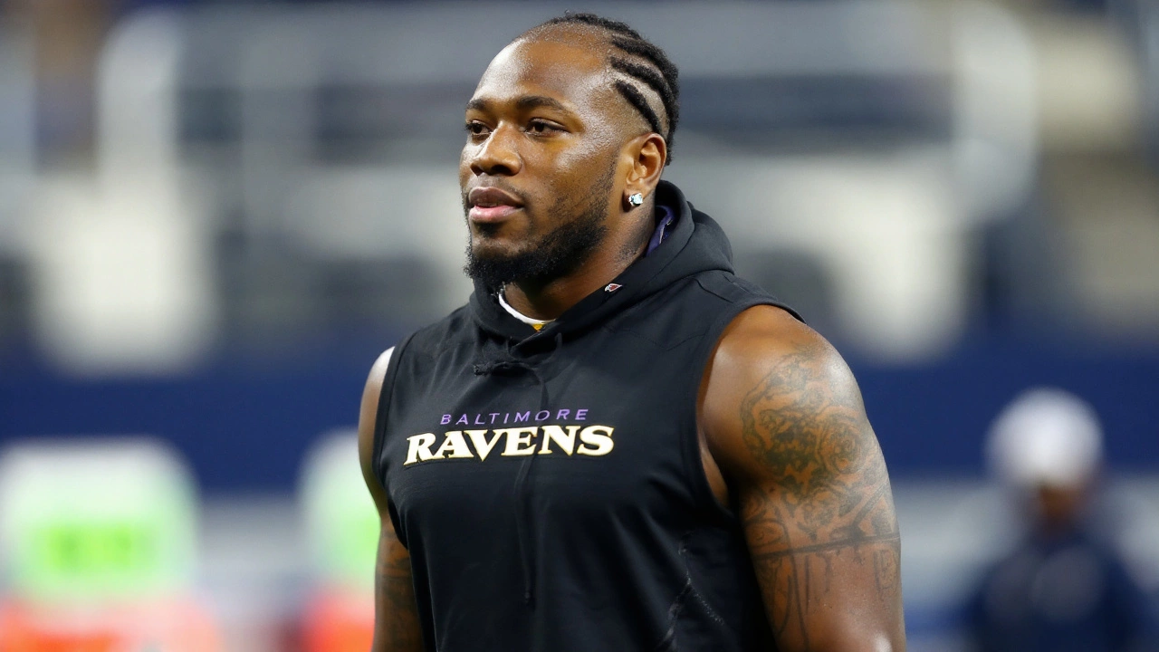 Derrick Henry Backs DeAndre Hopkins Amid ‘Washed’ Rumors